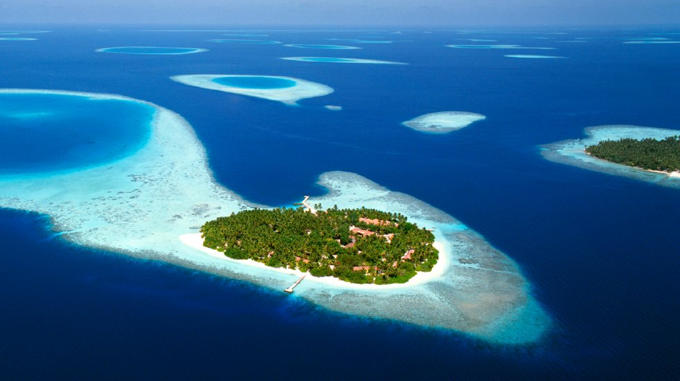 Armchair travel destinations Maldives